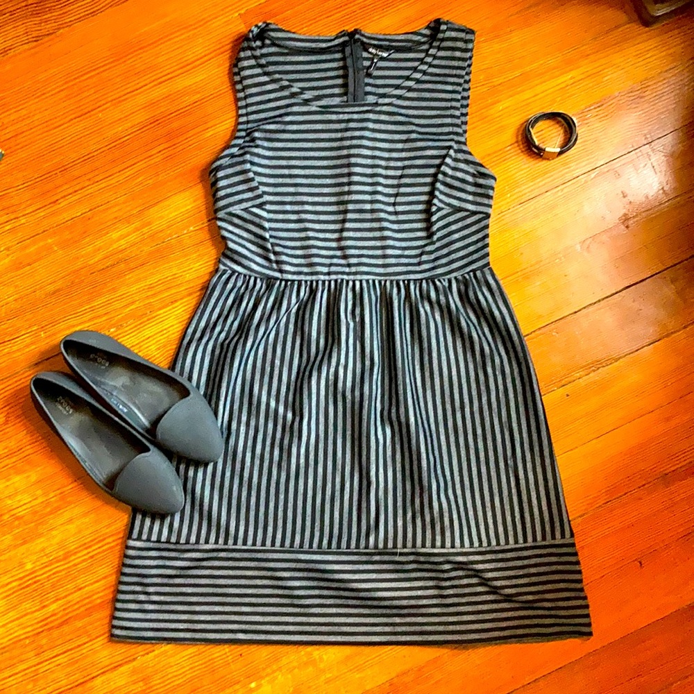 Daisy Fuentes Sleeveless Dress Women’s Size Medium